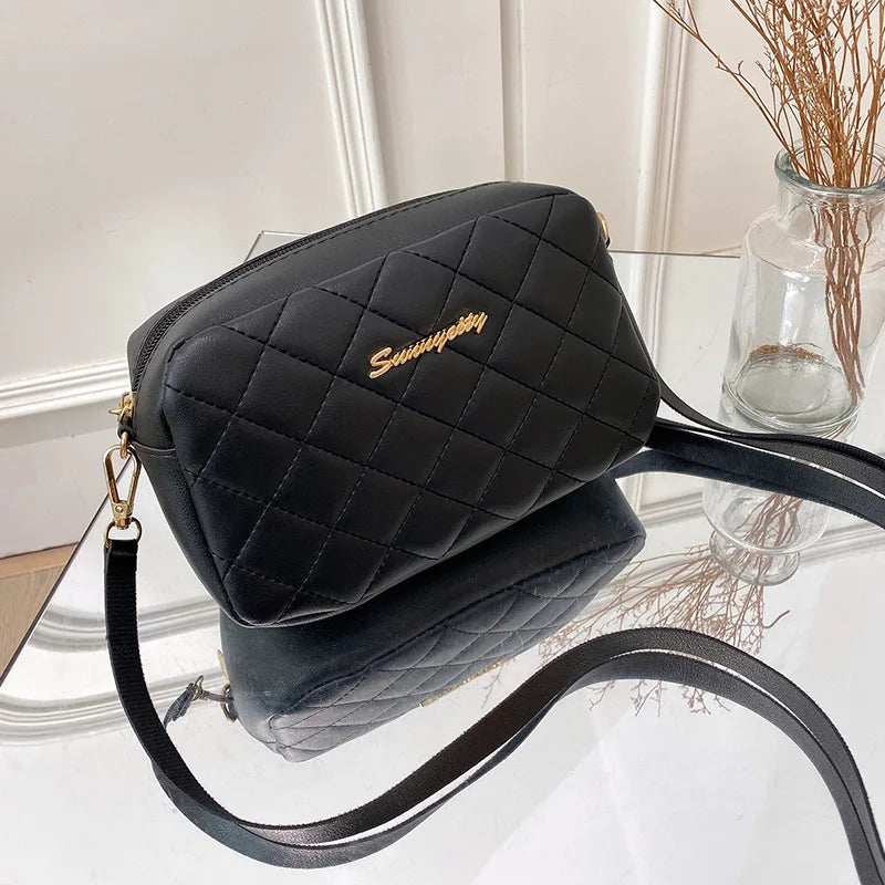 Bolsa Feminina Bordada de Ombro para Mulheres