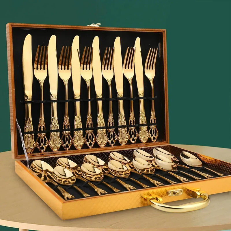 Conjunto de Talheres de Aço Inoxidável Dourado Royal European